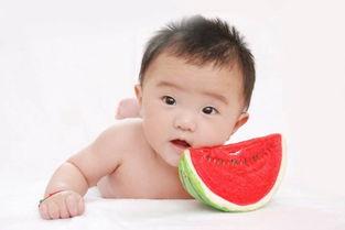 小女孩吃瓜事件,小女孩意外吃下不明瓜果引发关注