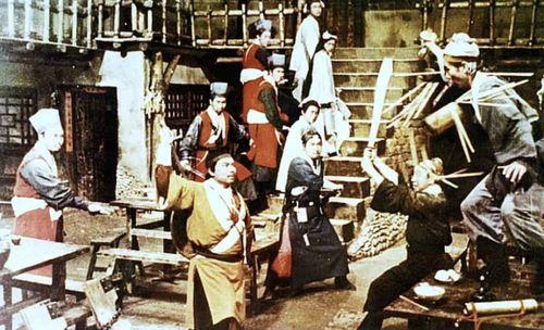 龙门客栈集体吃瓜事件