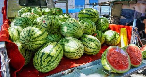 潍坊员工吃瓜事件真相是真的吗,真相揭秘，还原事件始末