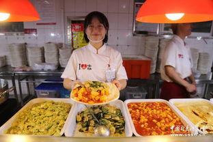 郑州吃瓜食堂事件视频,一场引发热议的校园食堂风波