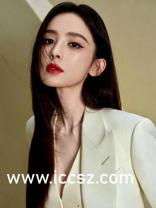 秦岚现场吃瓜事件真相,揭秘背后真相