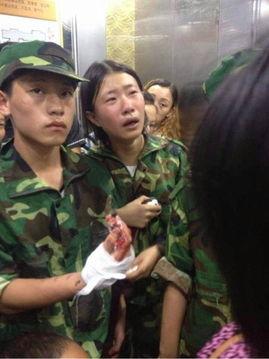 校园教官吃瓜事件视频,视频曝光引发舆论风波